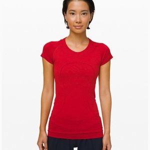 ISO!!! lululemon swiftly and sports bra! size 0-4